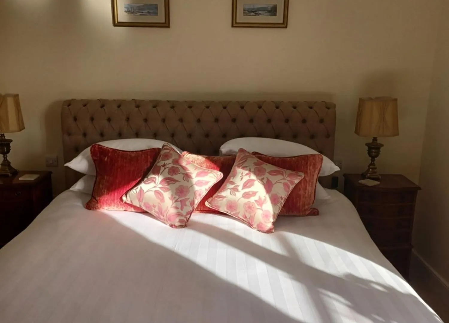 Rusling House Bed & Breakfast Butcombe